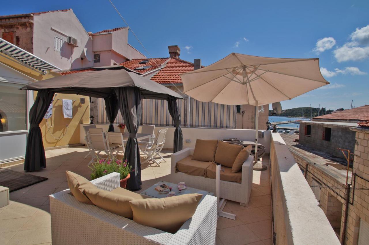 Apartments Galerija Korcula Town Exterior photo